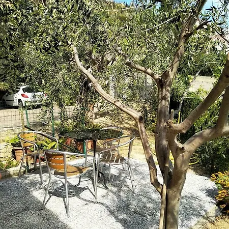 Sweet Bussana Appartement